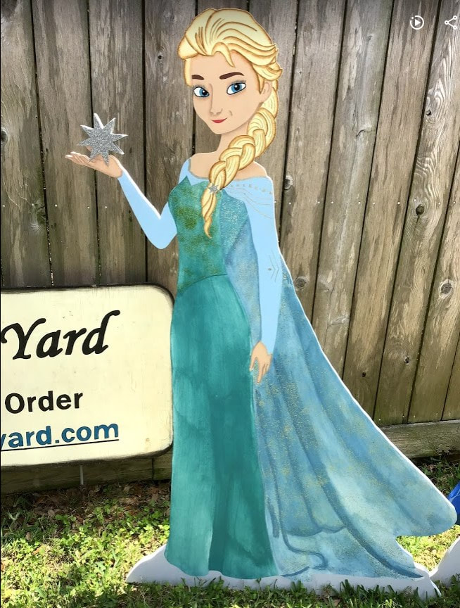 Elsa of the movie Frozen made by Art de Yard